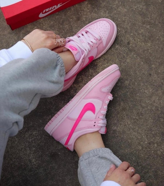 Dunk PINK 2025